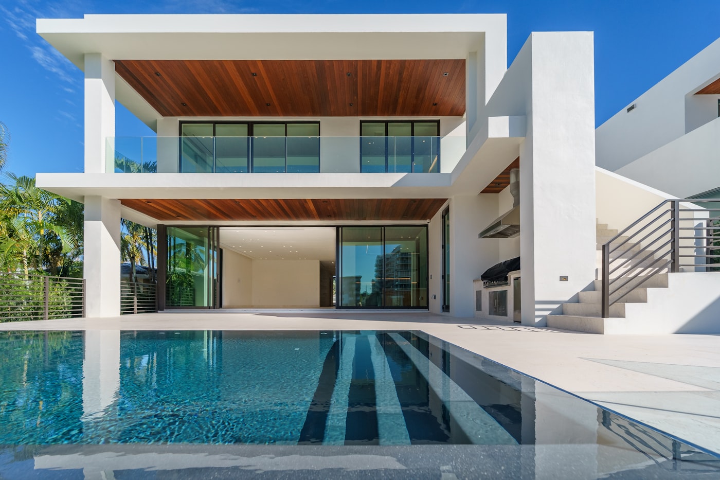 Modern glass and cedar home overlooking the Pacific, Windansea, La Jolla
